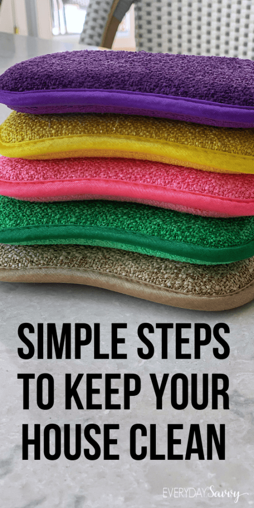 保持房间清洁的技巧——柜台上放一叠彩色海绵